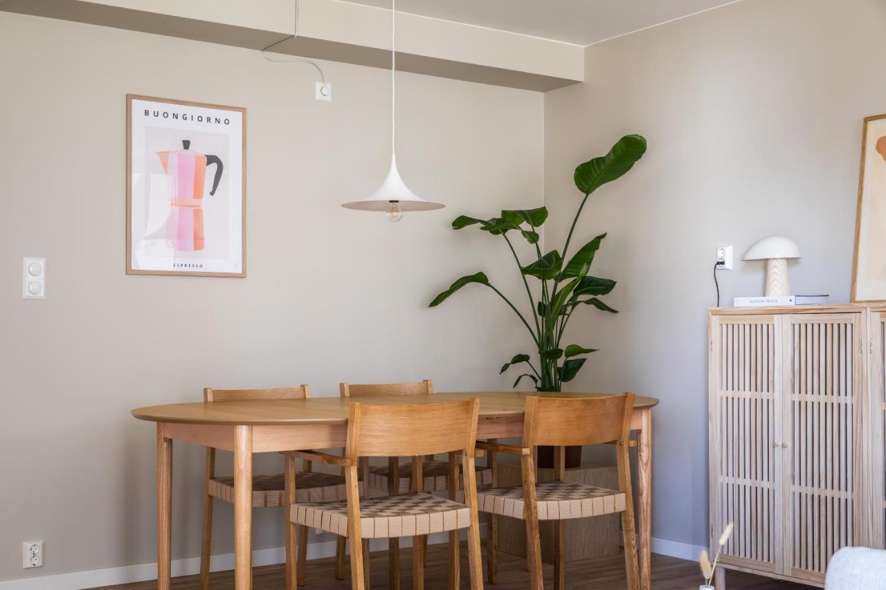 Scandinavian Apartment With 2 Bedrooms And Terrasse - Close To Storo Storsenter And All Public Transport Oslo Esterno foto