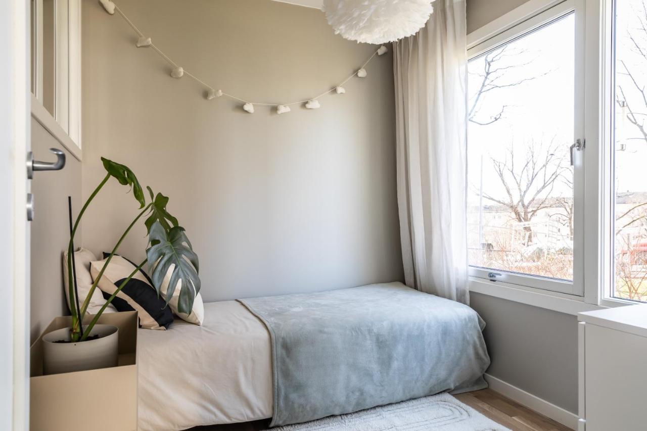 Scandinavian Apartment With 2 Bedrooms And Terrasse - Close To Storo Storsenter And All Public Transport Oslo Esterno foto