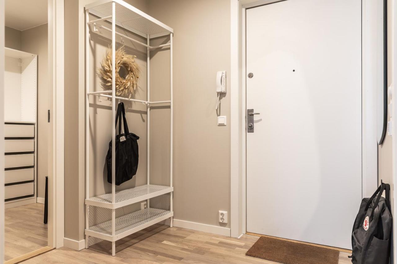 Scandinavian Apartment With 2 Bedrooms And Terrasse - Close To Storo Storsenter And All Public Transport Oslo Esterno foto