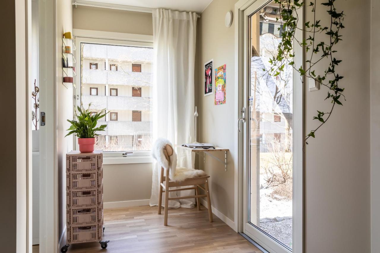 Scandinavian Apartment With 2 Bedrooms And Terrasse - Close To Storo Storsenter And All Public Transport Oslo Esterno foto
